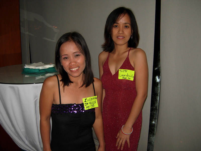 Philippine-Women-9321